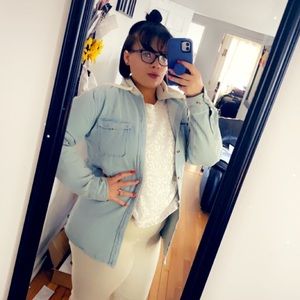 Meet your Posher, Malika